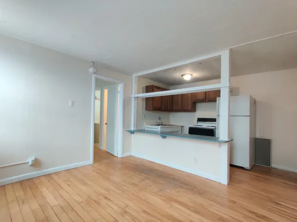 112 Pine St #2P, Burlington, VT 05401