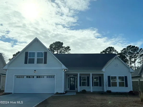 245 E Maritt Street, Hampstead, NC 28443