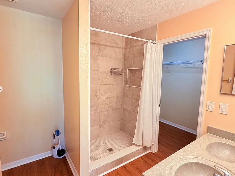 20515 Macon Pkwy — Photo 20