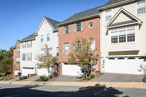 151 Brookwood Dr Photo 1