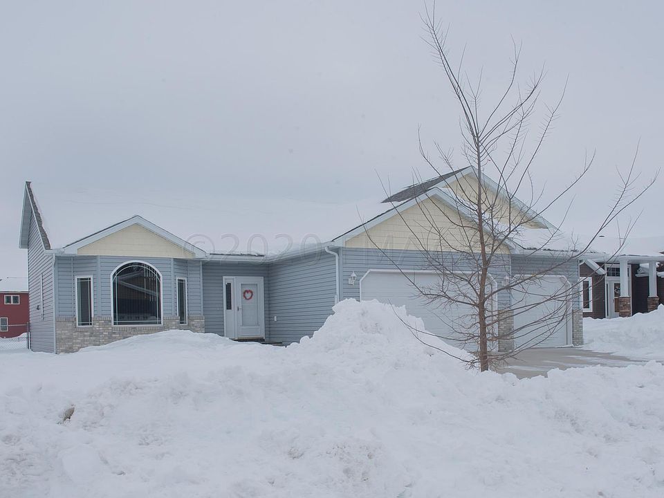1st image of 3236 4th Ave N