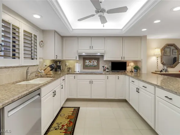4616 Flagship Dr APT 101, Fort Myers, FL 33919