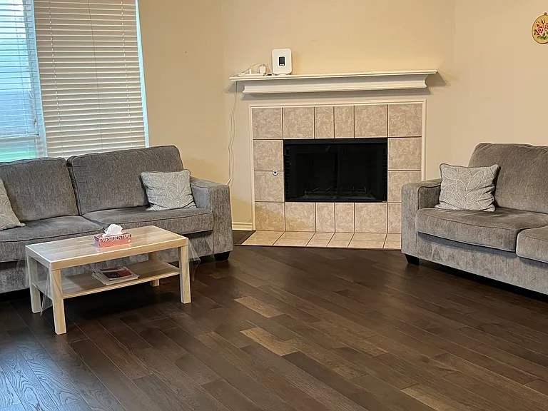 1524 Summerfield Dr — Photo 4