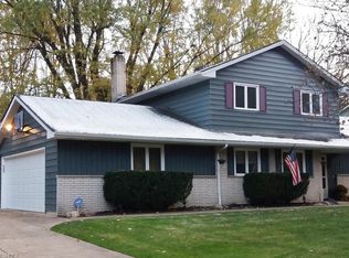 6506 Chase Dr, Mayfield, OH 44143