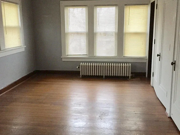 405 Oakdale St #6 — Photo 10
