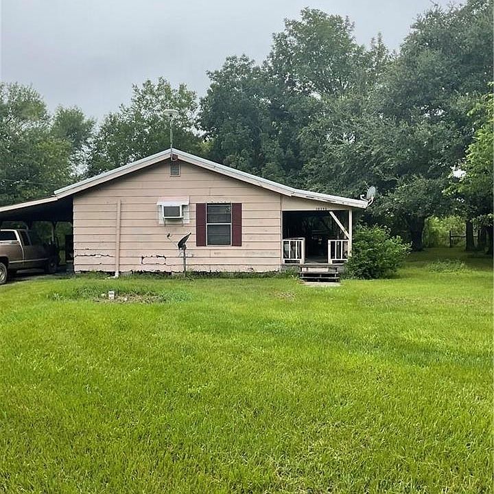 1st image of 19393 Clifton Rd