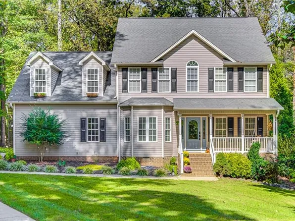 8306 Point Oak Dr, Stokesdale, NC 27357