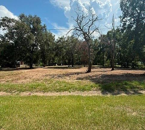 3rd image of 179 County Road 438