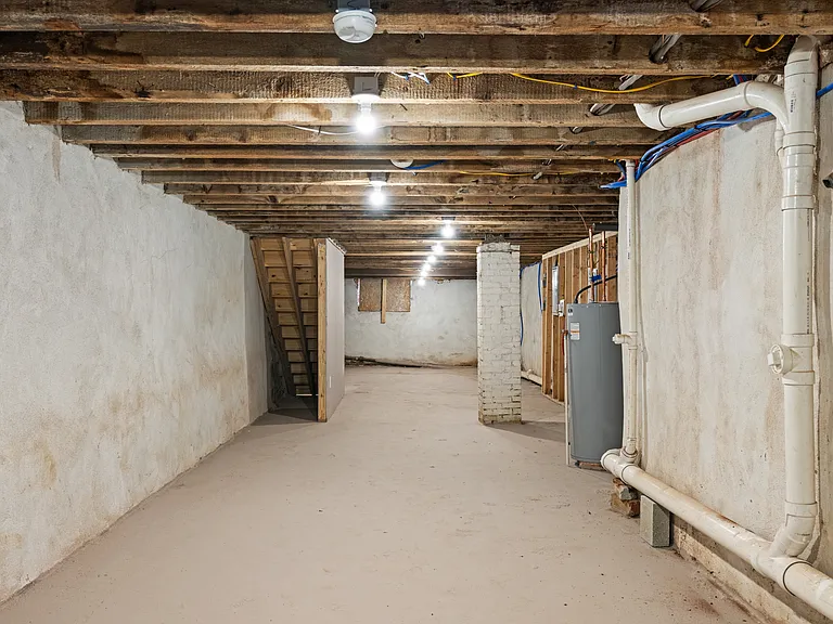 4503 N 19th St #2 — Photo 55