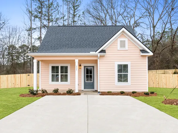 111 Hidden Hills Dr, Carrollton, GA 30117