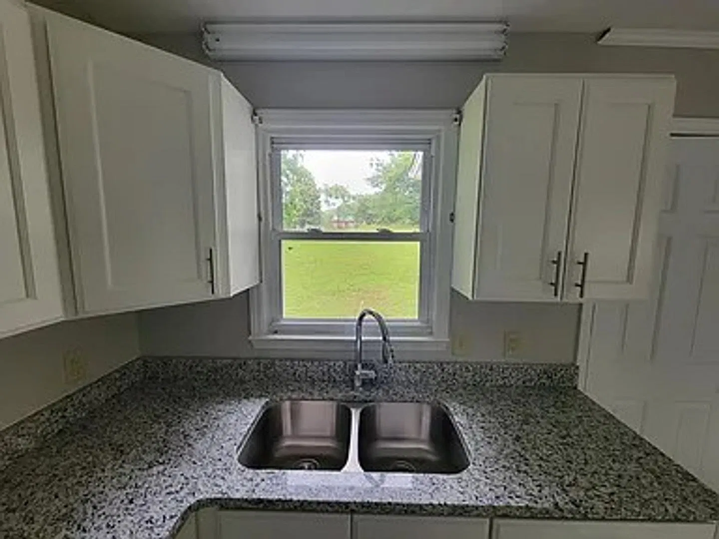 Now Available Beautifully Remodeled 3BR Home Near Downtown Winston-Salem — Photo 4