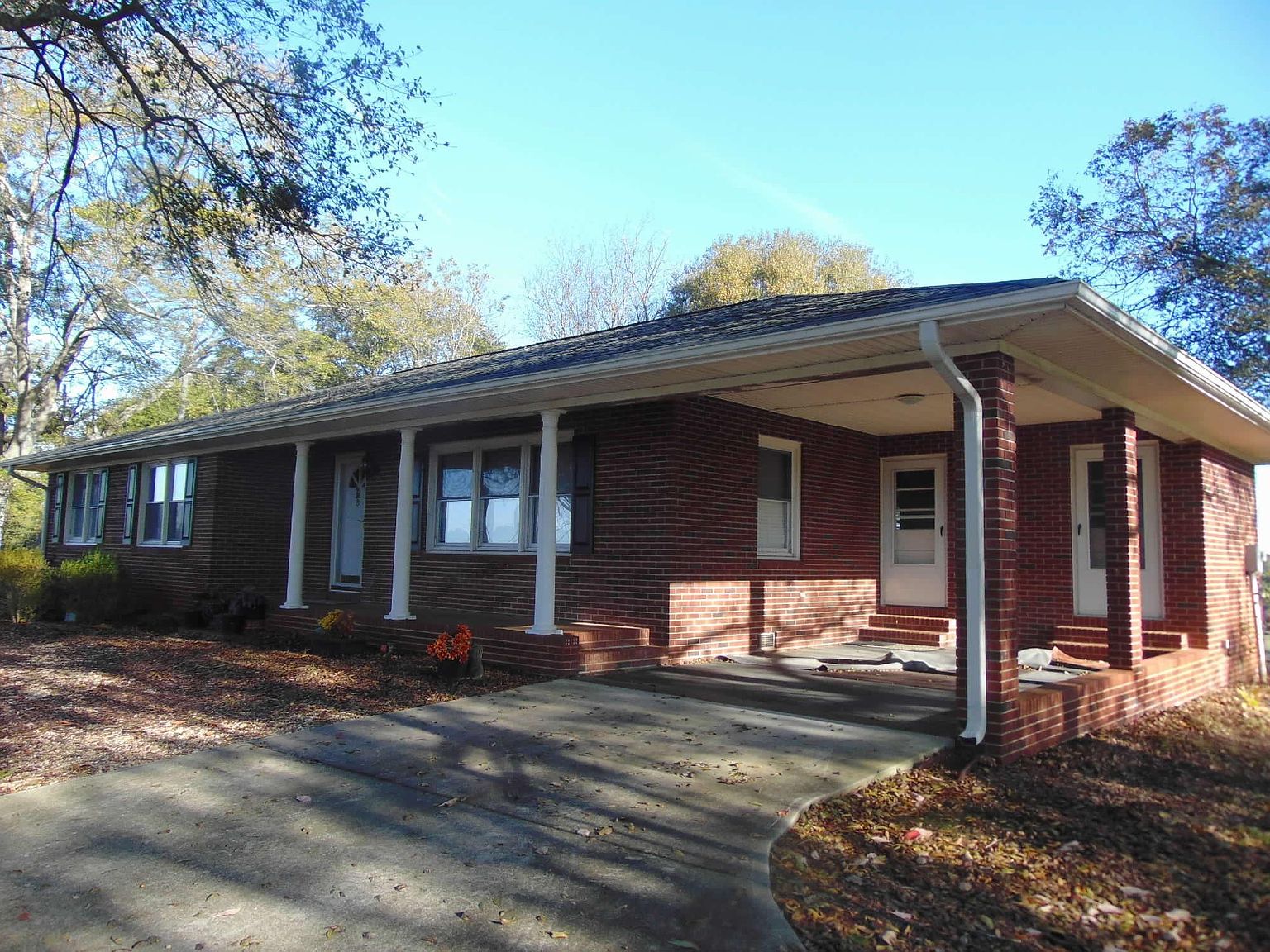 609 Lightwood Rd, Hartwell, GA 30643 Zillow