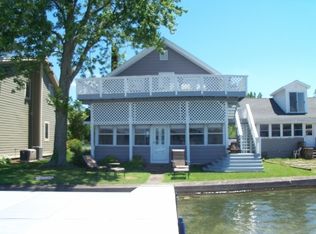 1034 W Shore Dr, Culver, IN 46511