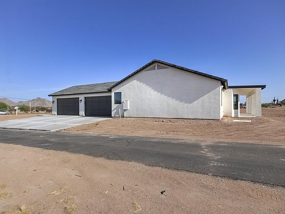 5th image of 31545 N Pamela Dr
