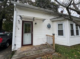 33 Chestnut Hill Rd #A, Millville, MA 01529