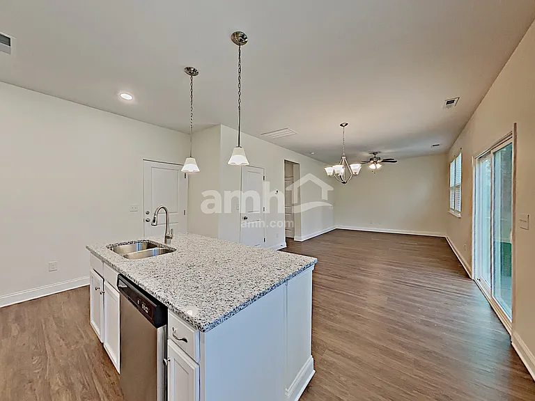 4941 Wilcrest Ct — Photo 5