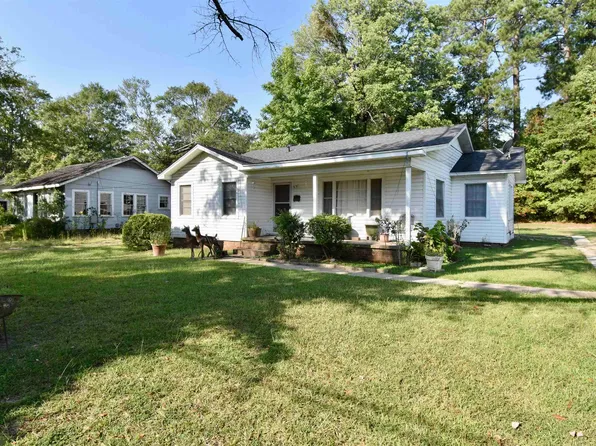 902 S Farmerville St, Ruston, LA 71270