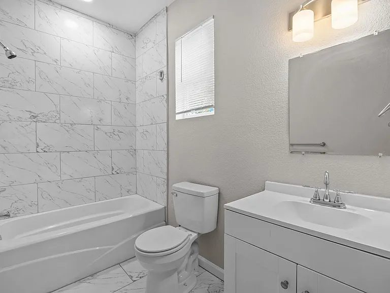126 Linden Avenue — Photo 38