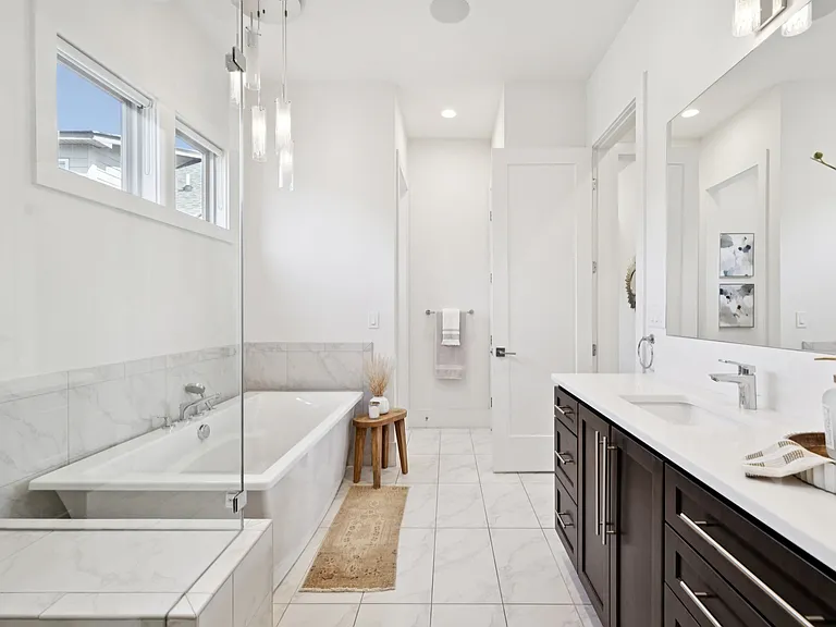 3117 Belwood St — Photo 15