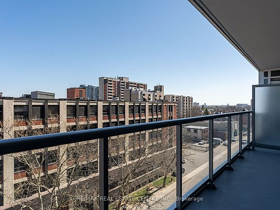 4th image of 212 King William St #619
