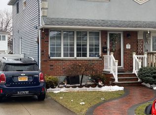 348 Dongan Hills Ave, Staten Island, NY 10305