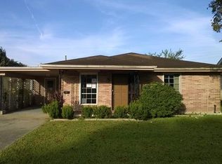1428 Maplewood Dr, Harvey, LA 70058