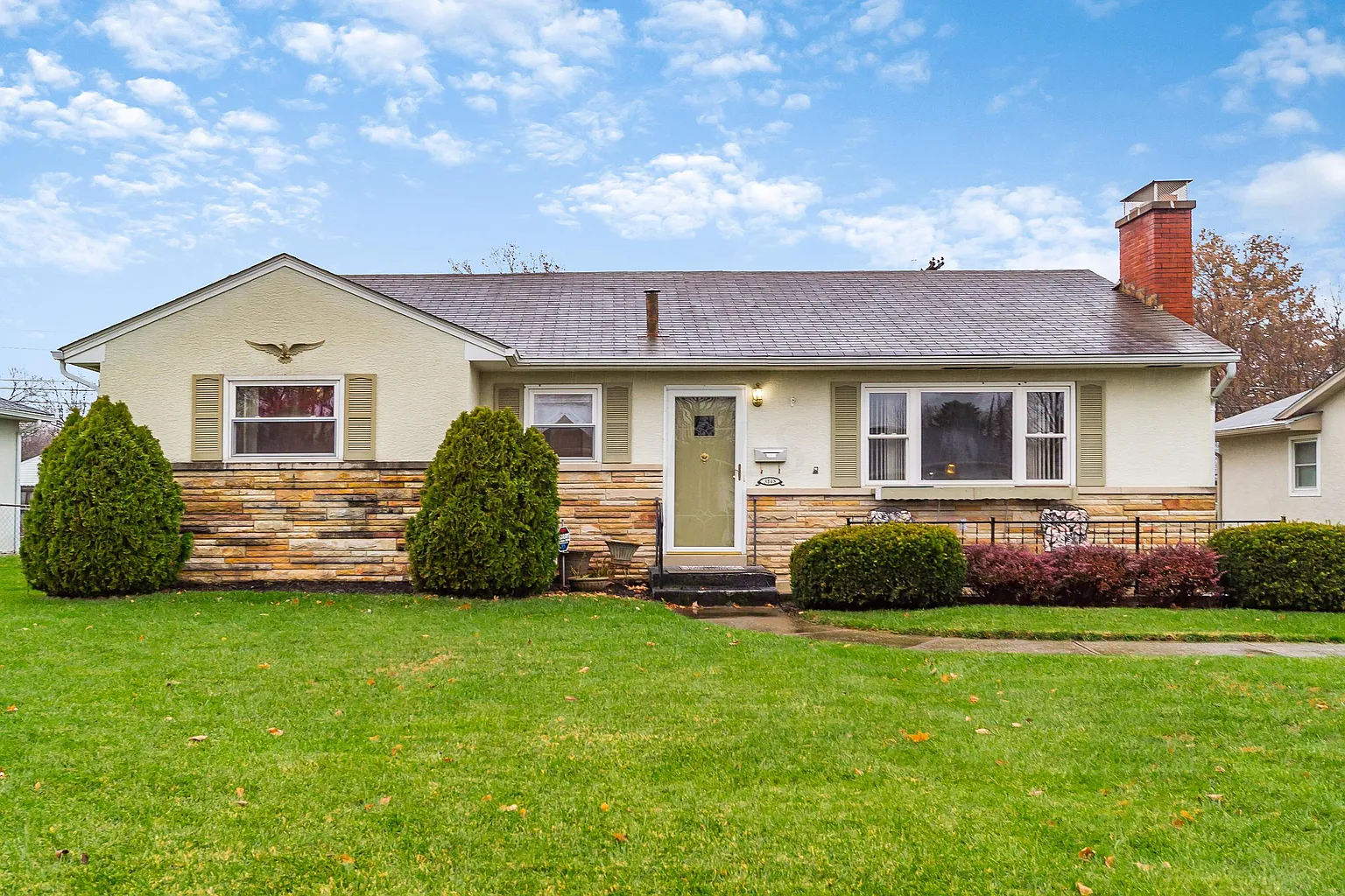 3148 Mary Ave photo 1