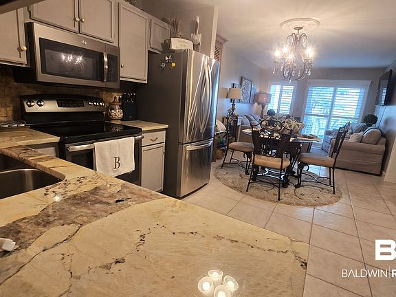 5th image of 400 Plantation Rd #3124