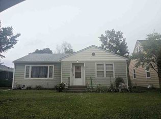 2312 5th St, East Moline, IL 61244