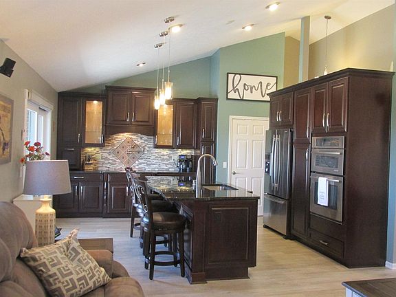 5th image of 1701 S County Road 550 E