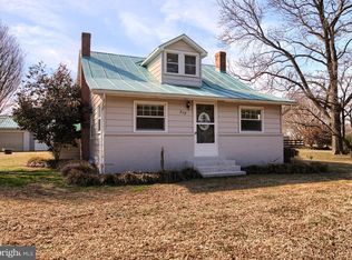 519 White Hall Rd, Lancaster, VA 22503