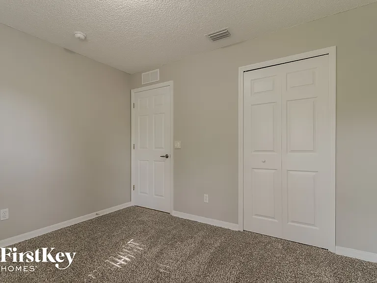 2417 Larkwood Rd — Photo 13