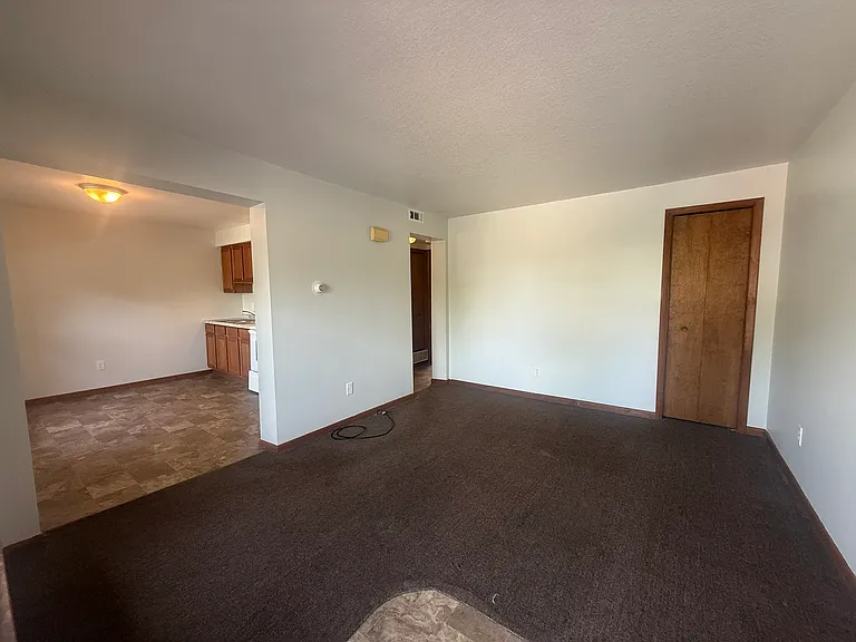 109 S Main St #5 — Photo 3