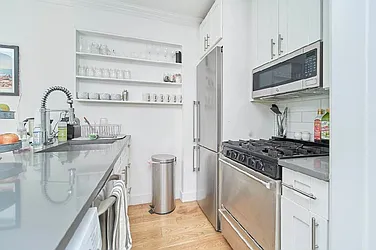 Rented by Living New York