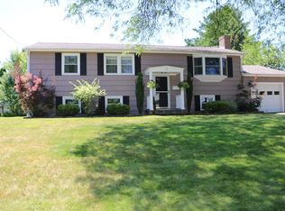 2 Winch Park Rd, Framingham, MA 01701