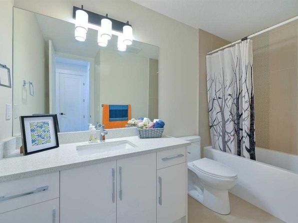 3817 Centre A St NE, Calgary, AB T2E 3A5