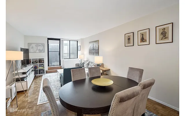 Rented by Douglas Elliman | media 25