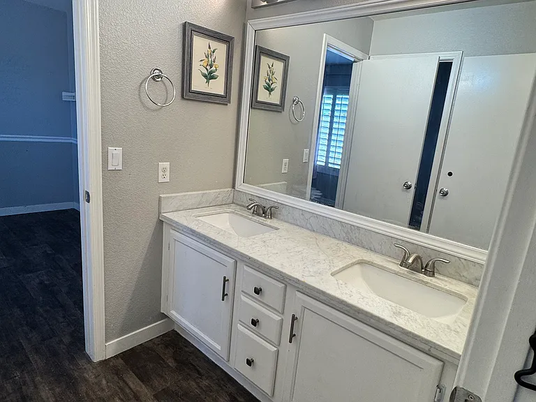 1285 W Kingbird Dr — Photo 17