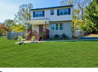 1028 Penny Rd, Green Lane, PA 18054