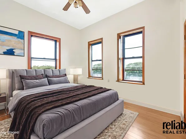 2913 Foster Avenue image 6 of 15