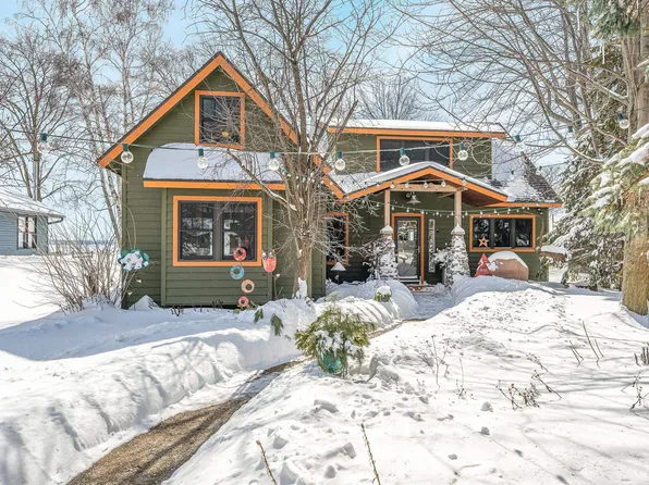 1783 Brighton Beach Rd, Menasha, WI 54952