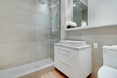 Rented by Artur Gutman, LREB