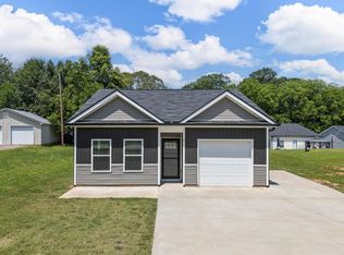 5 S Howard St, Inman, SC 29349