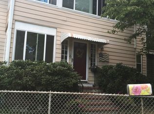 8 Apthorp St, Quincy, MA 02170