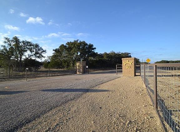 2nd image of 100 Longhorn Oak
