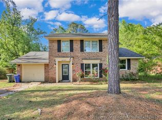 1437 Blairwood Dr, Fayetteville, NC 28304
