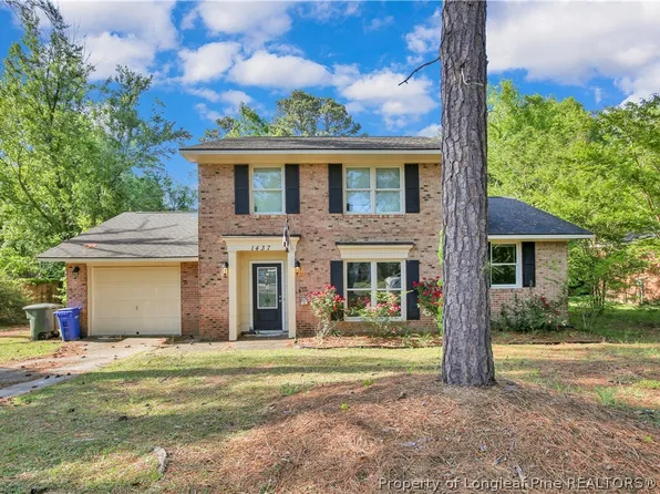 1437 Blairwood Dr, Fayetteville, NC 28304