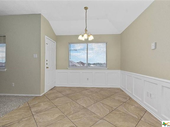 4th image of 5608 Montrose Dr