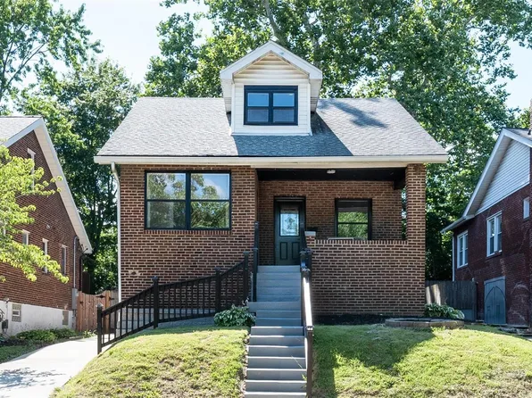 2147 Princeton Pl, Saint Louis, MO 63117