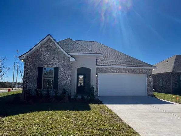 78 Bon Ami Dr, Freeport, FL 32439